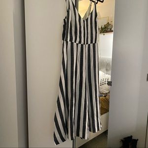 Lulus jumpsuit size M